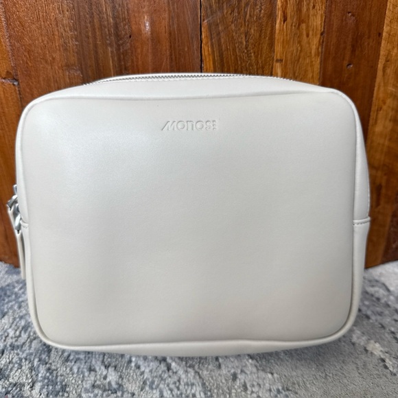 Monos Cream Off White Toiletry Case Travel Bag Zip Around Vegan Leather - Picture 1 of 9